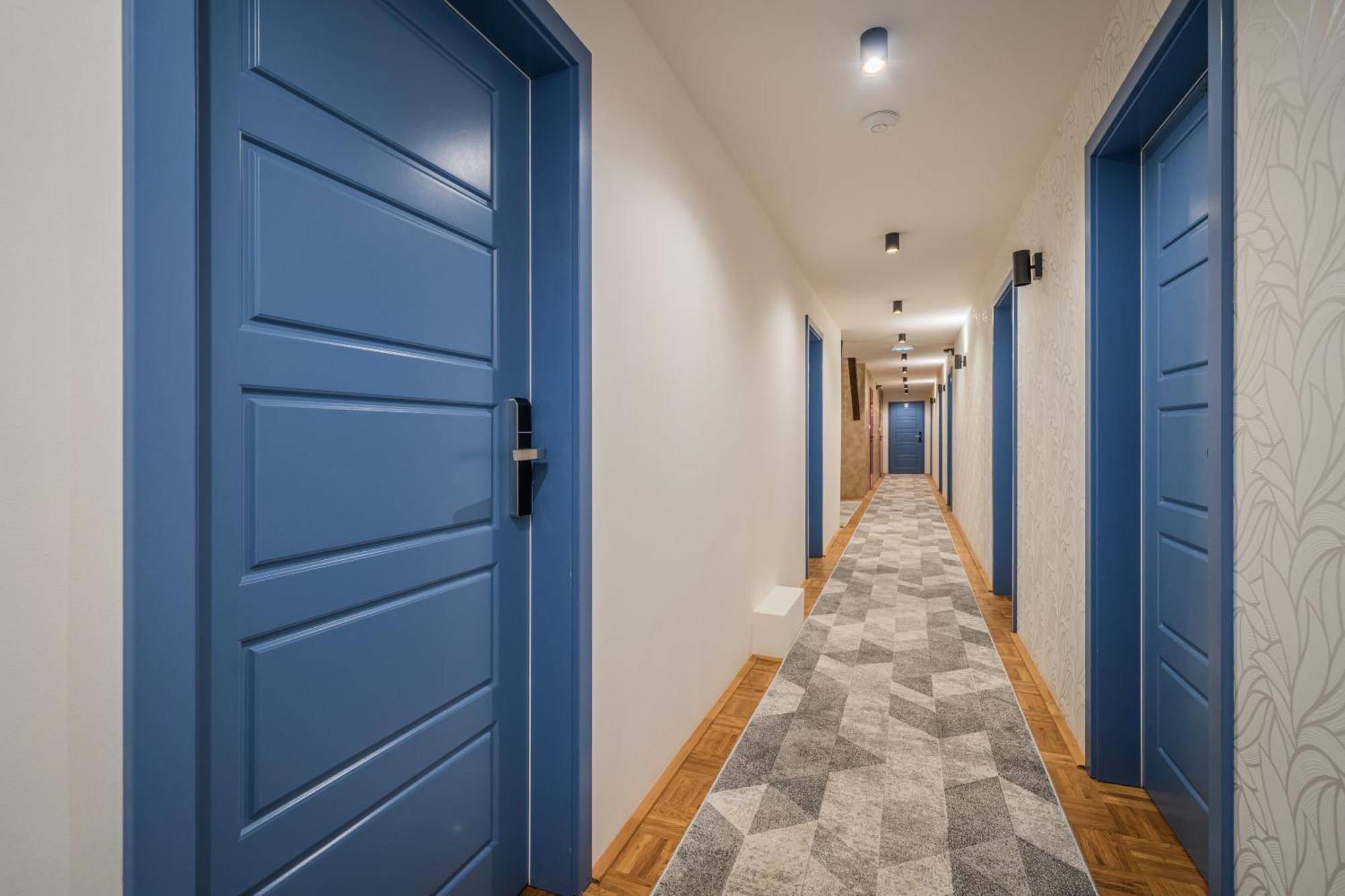 Naturalni Vinarstvi Tomas Krizek, Penzion Dvorek Dolní Dunajovice Exterior foto